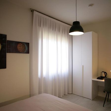 Brogliano Melograno Rooms B&B מראה חיצוני תמונה