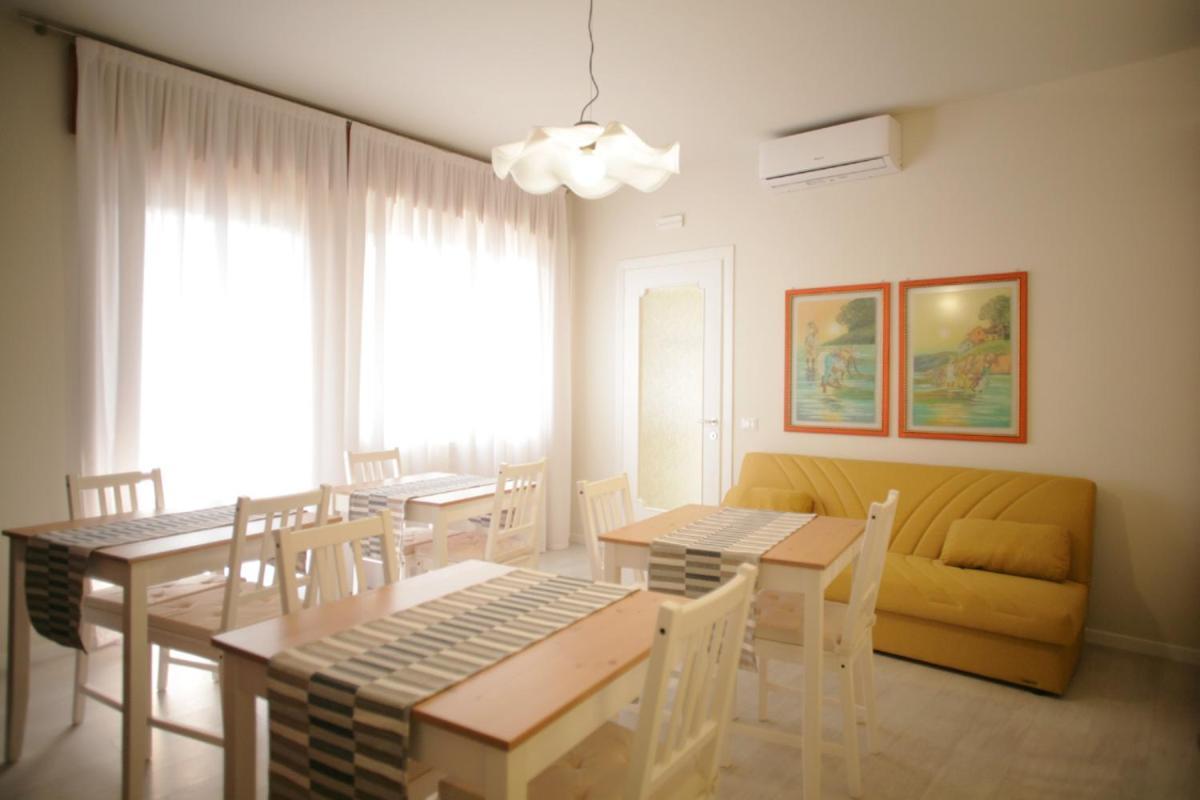 Brogliano Melograno Rooms B&B מראה חיצוני תמונה