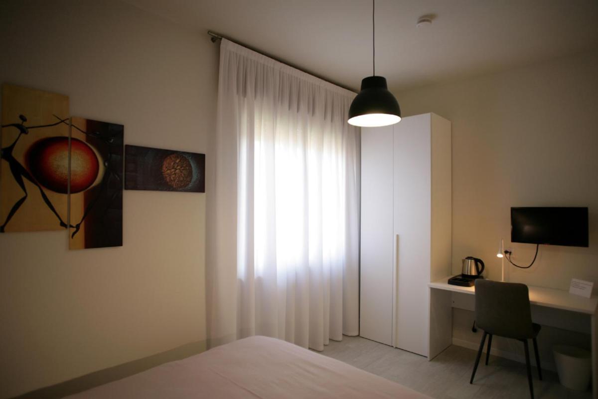 Brogliano Melograno Rooms B&B מראה חיצוני תמונה